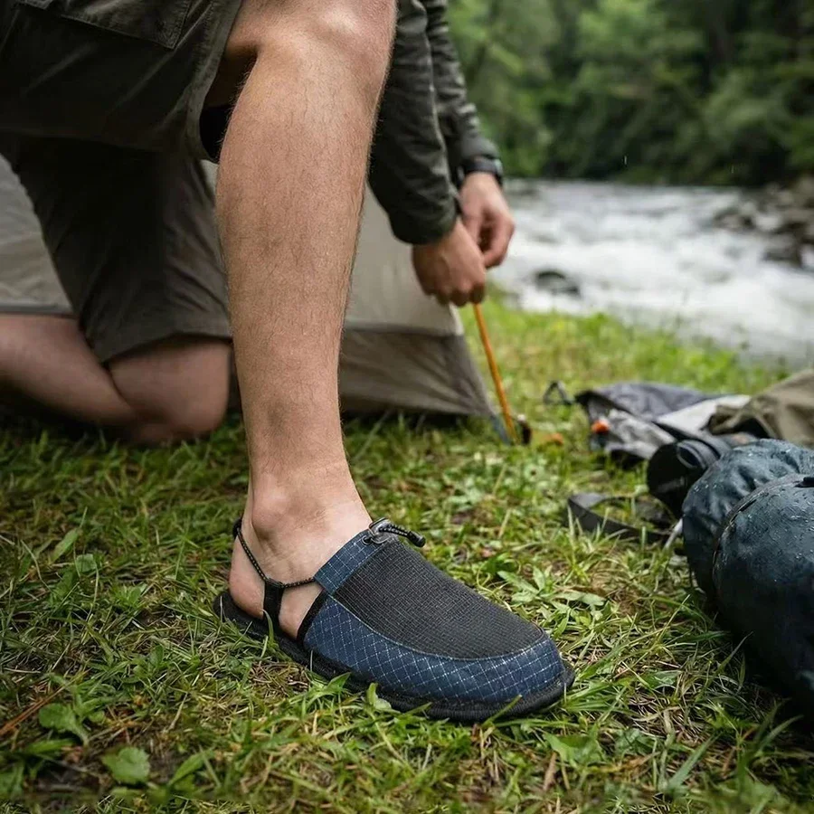 Outdoor Camping Slippers - 携帯用折りたたみ式トラベルスリッパ 男女兼用 滑り止め 速乾性 アクアシューズ 調節可能なストラップ