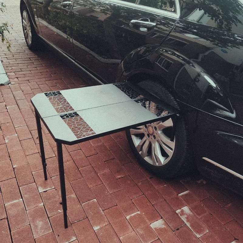 車中泊グリルタイヤメタル折りたたみ式ポータブル屋外バーベキュ - Outdoor Camping Table のレビューと価格