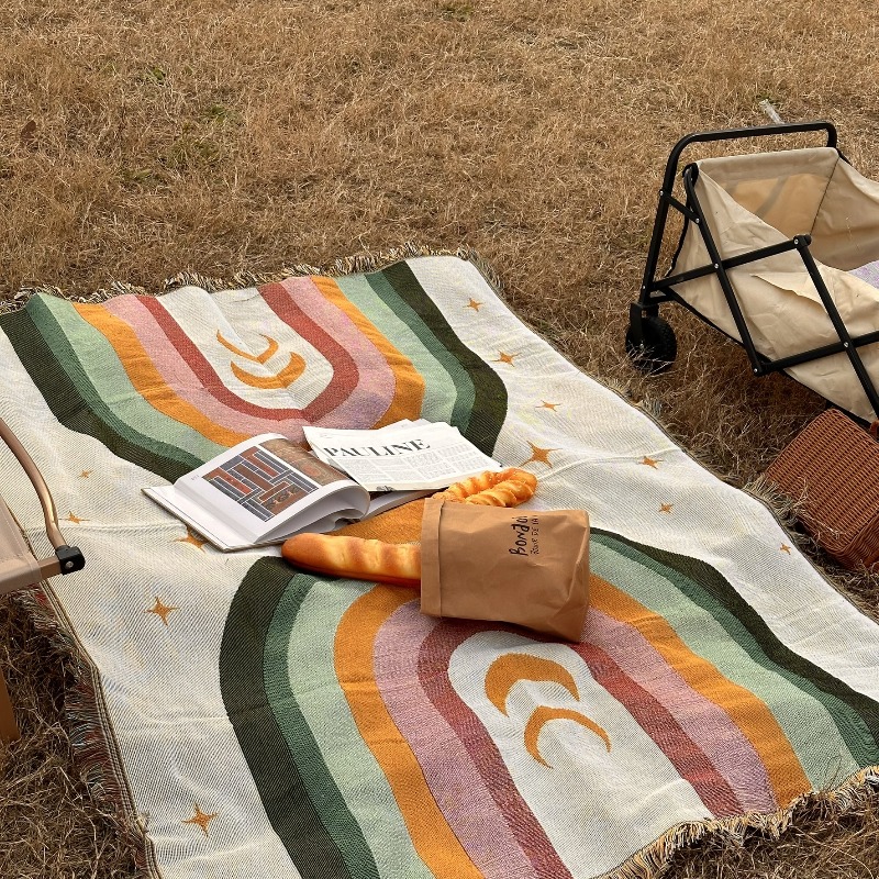 極厚の柔らかいレインボーストライプブランケット ビーチピクニ - Outdoor Camping Decor Ideas のレビューと価格