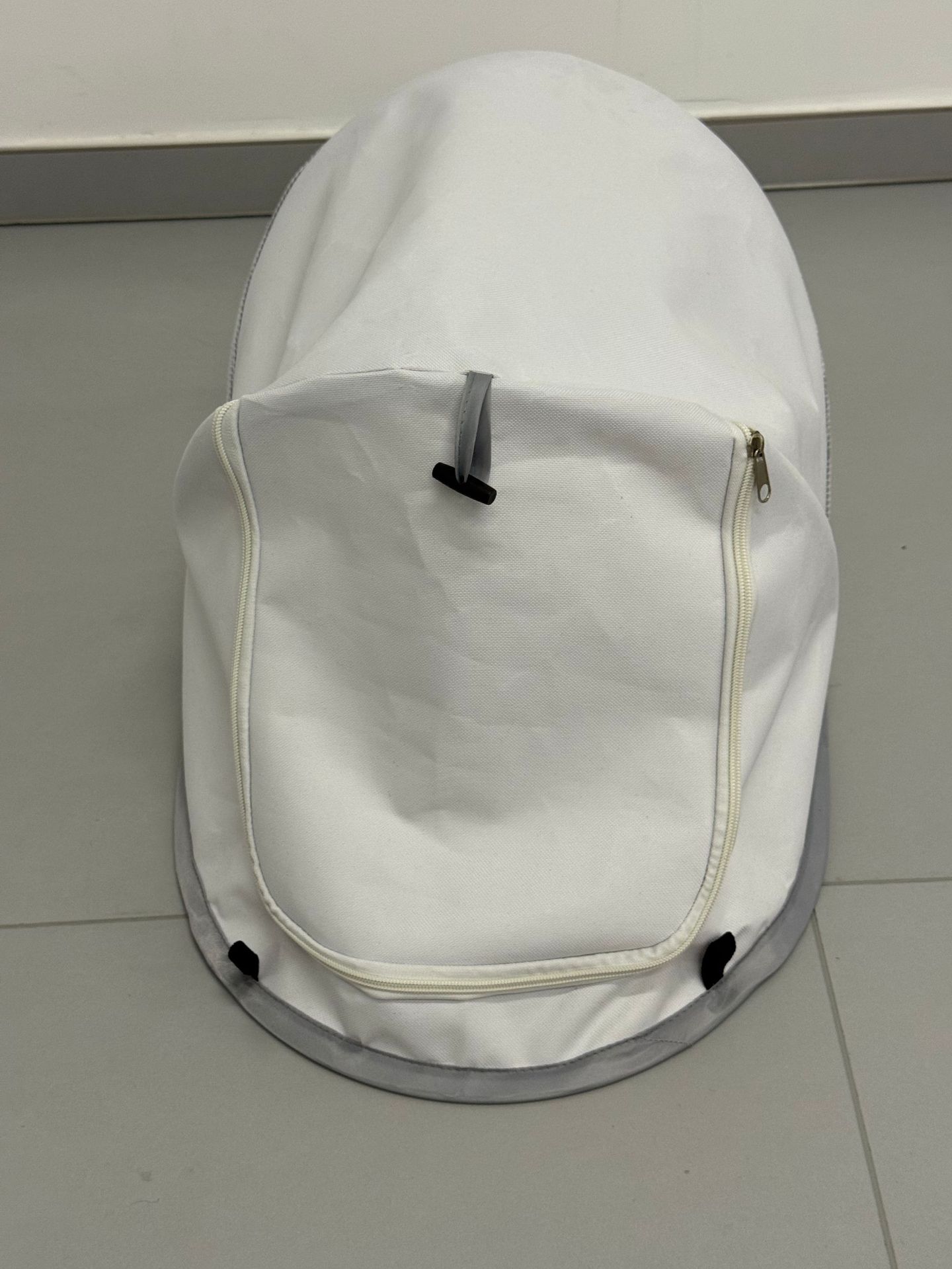 折りたたみ式ペットテント 携帯用犬猫ハウス 軽量 室内/屋外 - Outdoor Camping Dog Kennel のレビューと価格