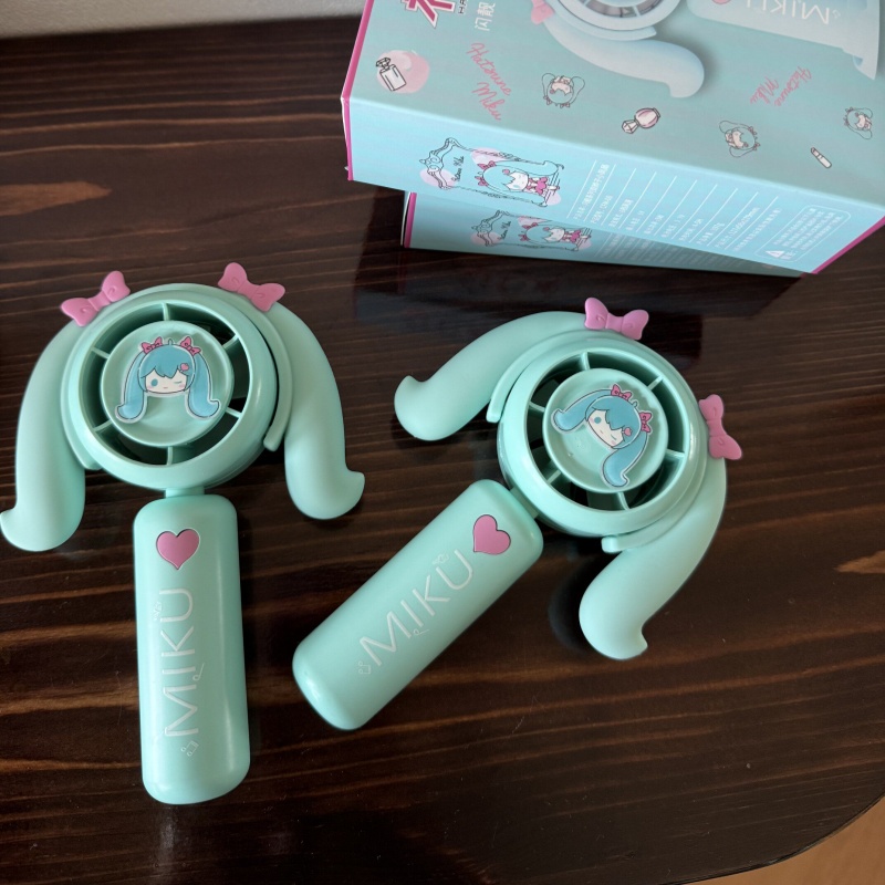 初音ミクミニハンドヘルドファン冷却ファン家庭用オフィス旅行ア - Outdoor Camping Movies のレビューと価格