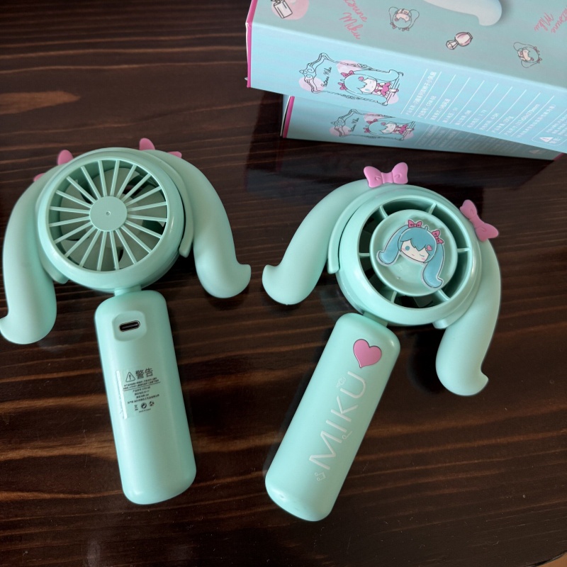 初音ミクミニハンドヘルドファン冷却ファン家庭用オフィス旅行ア - Outdoor Camping Movies のレビューと価格
